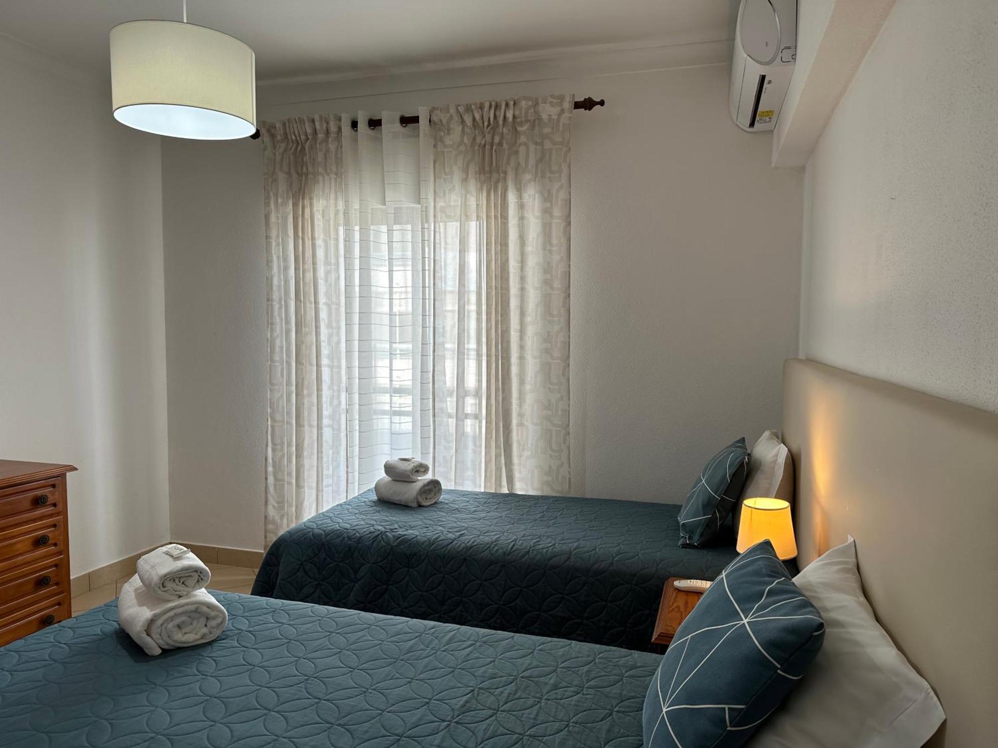 Apartamento Canaima Quarteira Extérieur photo